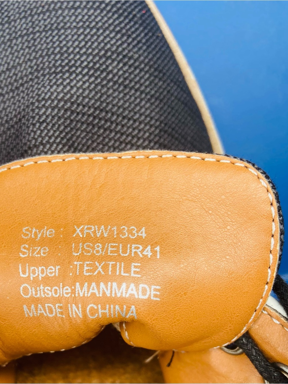 Men's Black Derby Shoes with Contrast Trim - Classic Everyday Style - Picture 4 of 6